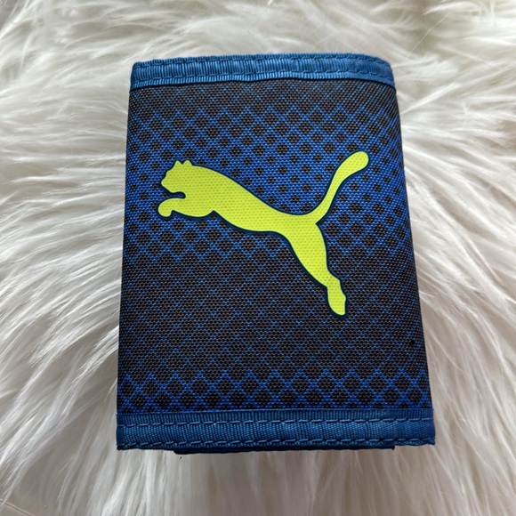 Puma Wallet NWOT - Picture 2 of 3